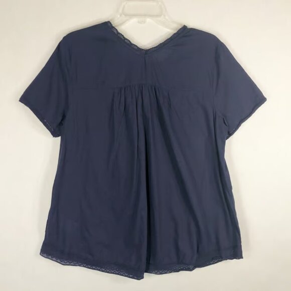 LOGO Lori Goldstein Medium Top Navy Blue Lace Trim Short Sleeve Pintuck - Picture 2 of 3